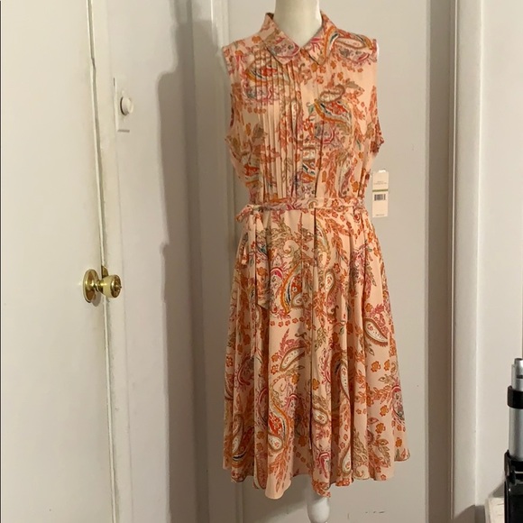 NANETTE nanette lepore
Floral Pintucked Shirtdress - Picture 6 of 16